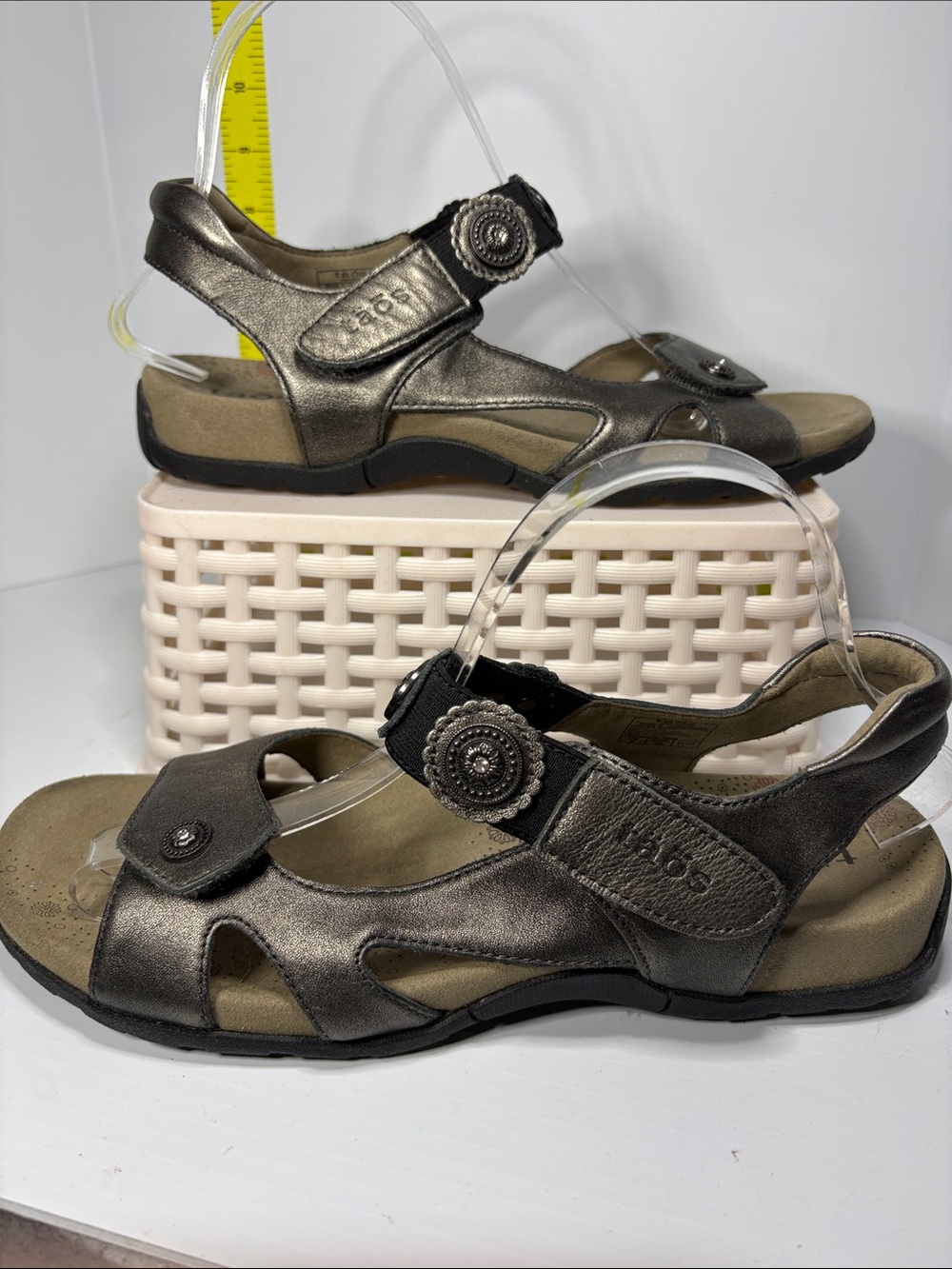 Taos Footwear Metallic Pewter Slingbackā Sandals with Decorative Buckle. Box 29